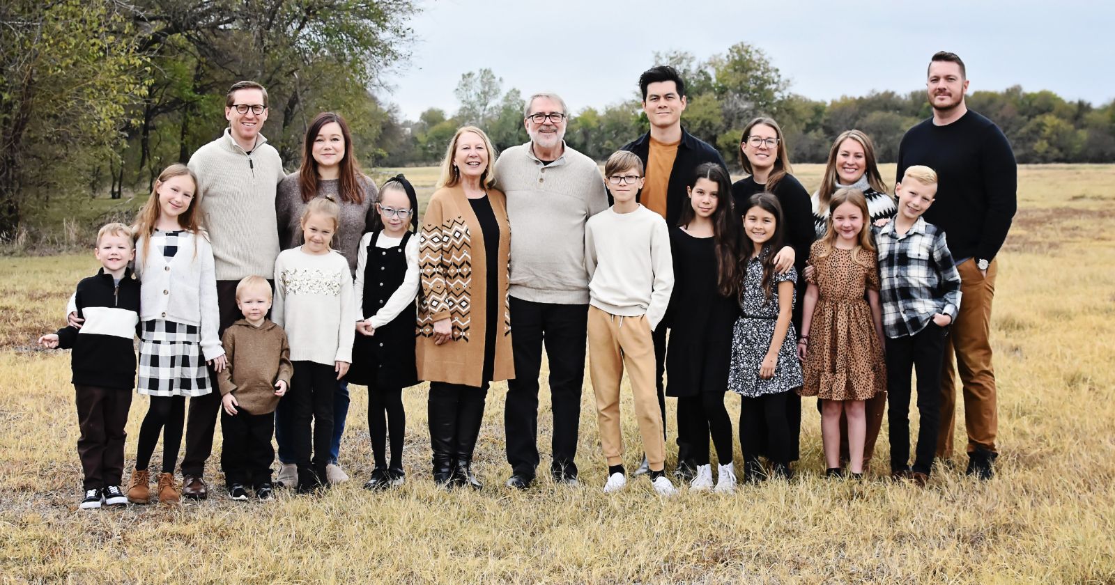 Stephen and Sharon Bramer with their three children (and spouses) and ten grandchildren.